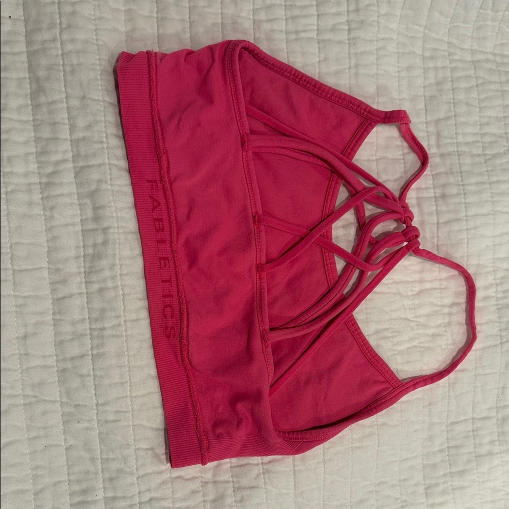 8 BRA BUNDLE-Nike, Fabletics, Hanes, & Delta-Great BUNDLE for pre-teen or teen! - Picture 9 of 13